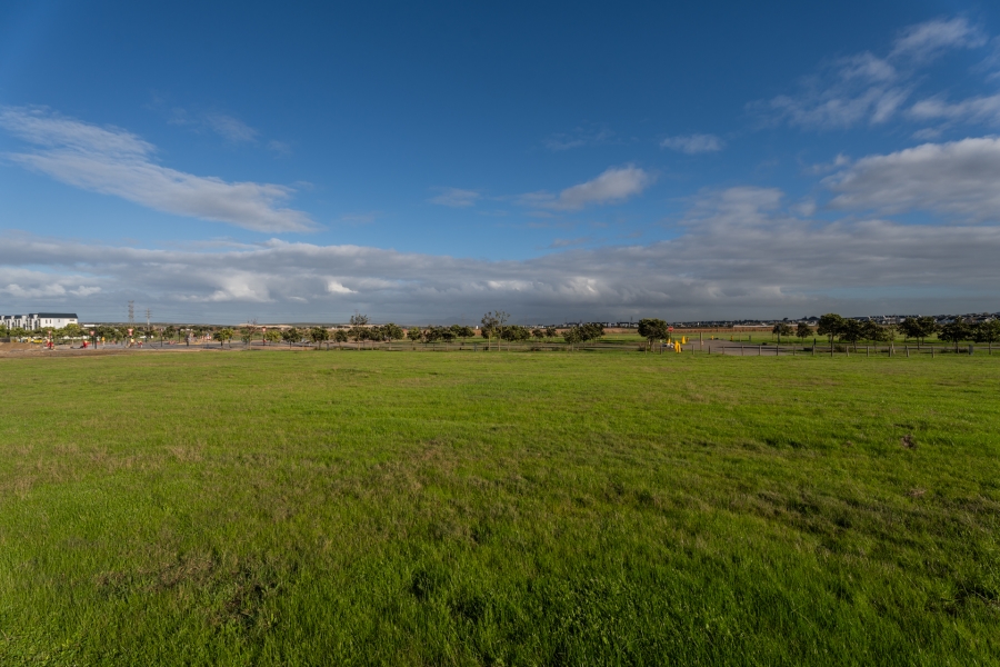 Commercial Property for Sale in Croydon Western Cape